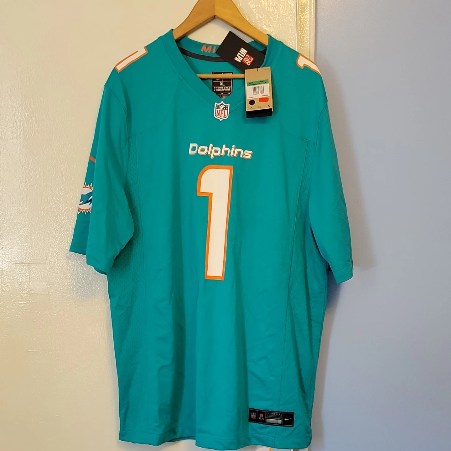Nike Tua Tagovailoa Miami Dolphins Jersey XL - photo 2