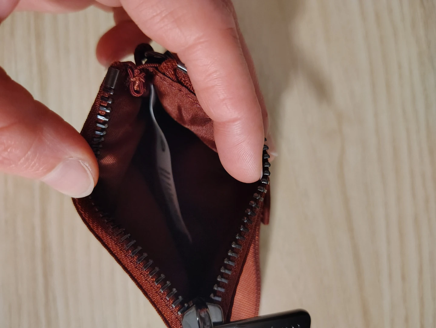 Lululemon Dual Pouch Wristlet — 1 wallet with wrist strap - photo 3