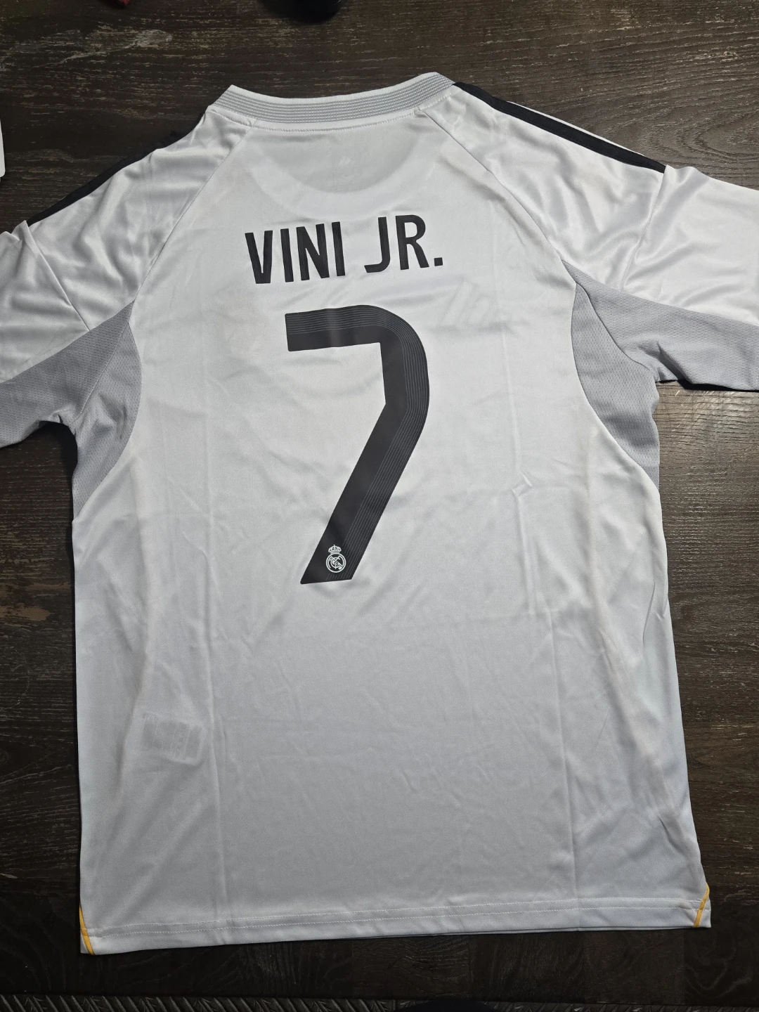 25-26 Real Madrid soccer jersey - photo 2