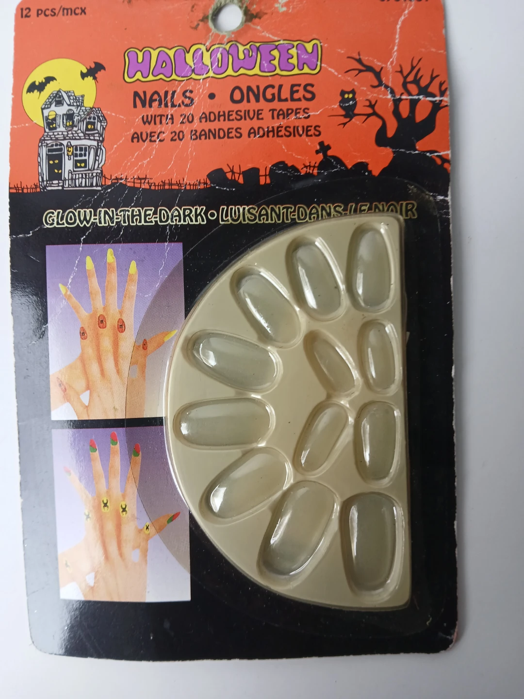 Glow-in-the-Dark Halloween Nails. Firm price. - photo 3