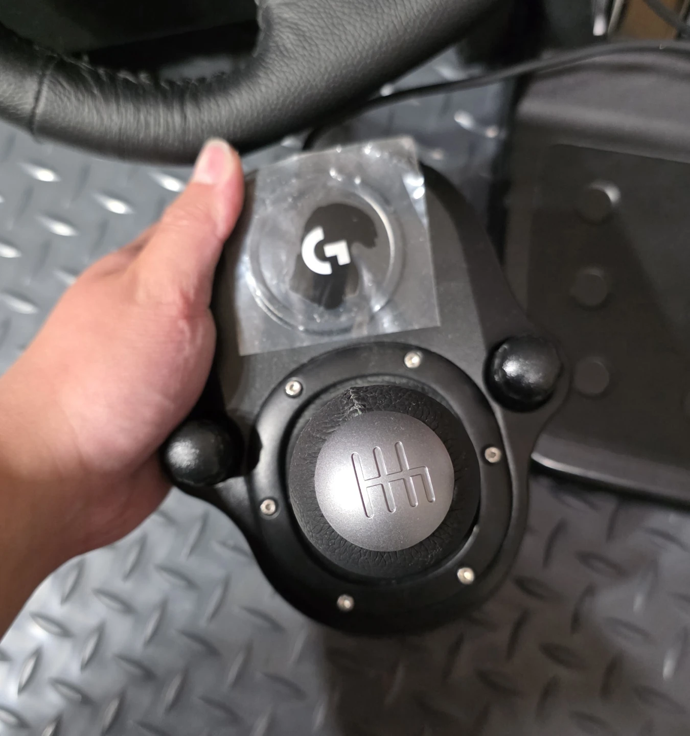Logitech G29 Driving Force Racing Wheel, Shifter, and Pedals - photo 3