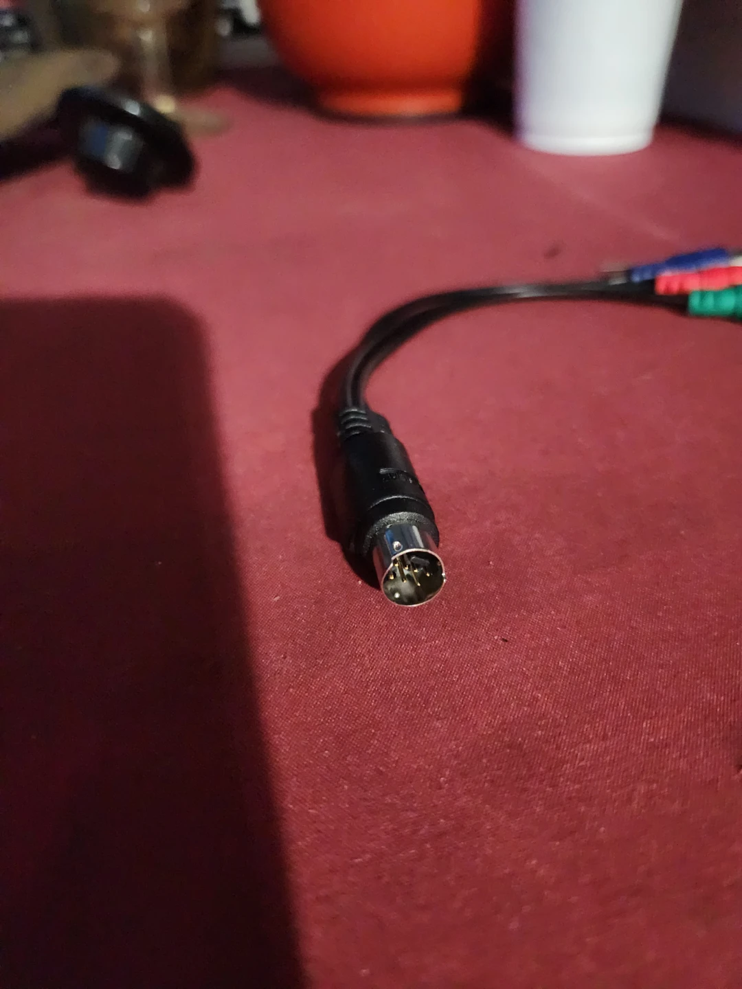 S-Video to Composite AV Cable Adapter - photo 2