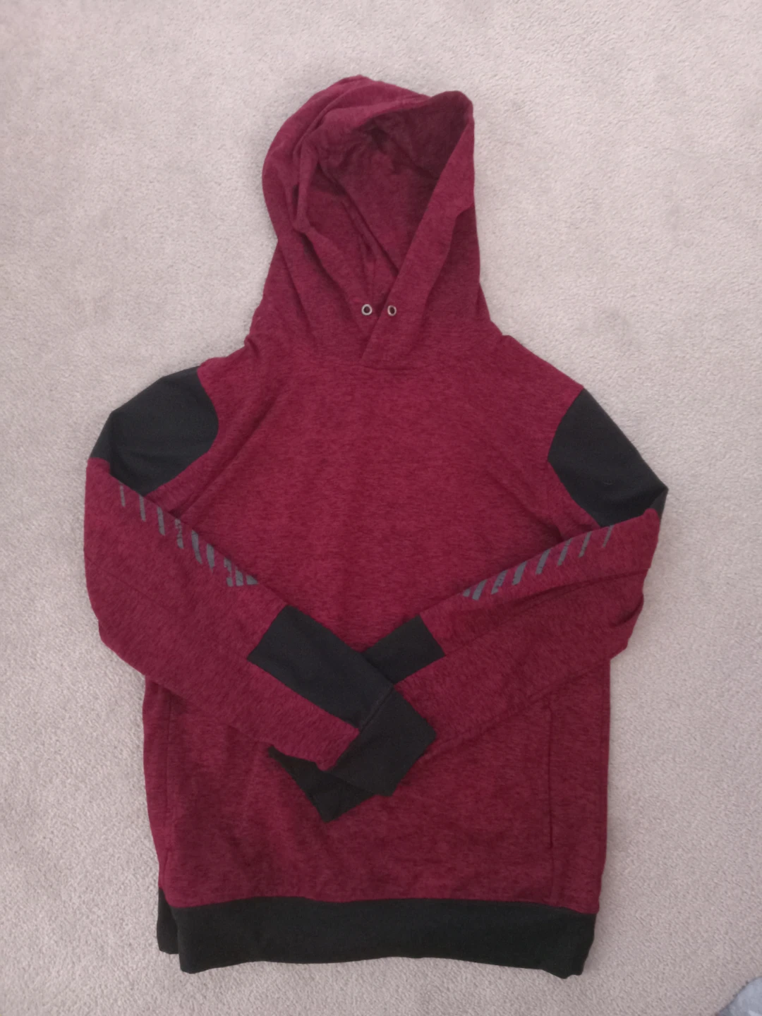 Urban Active Maroon Hoodie Size Small- Teen Boys