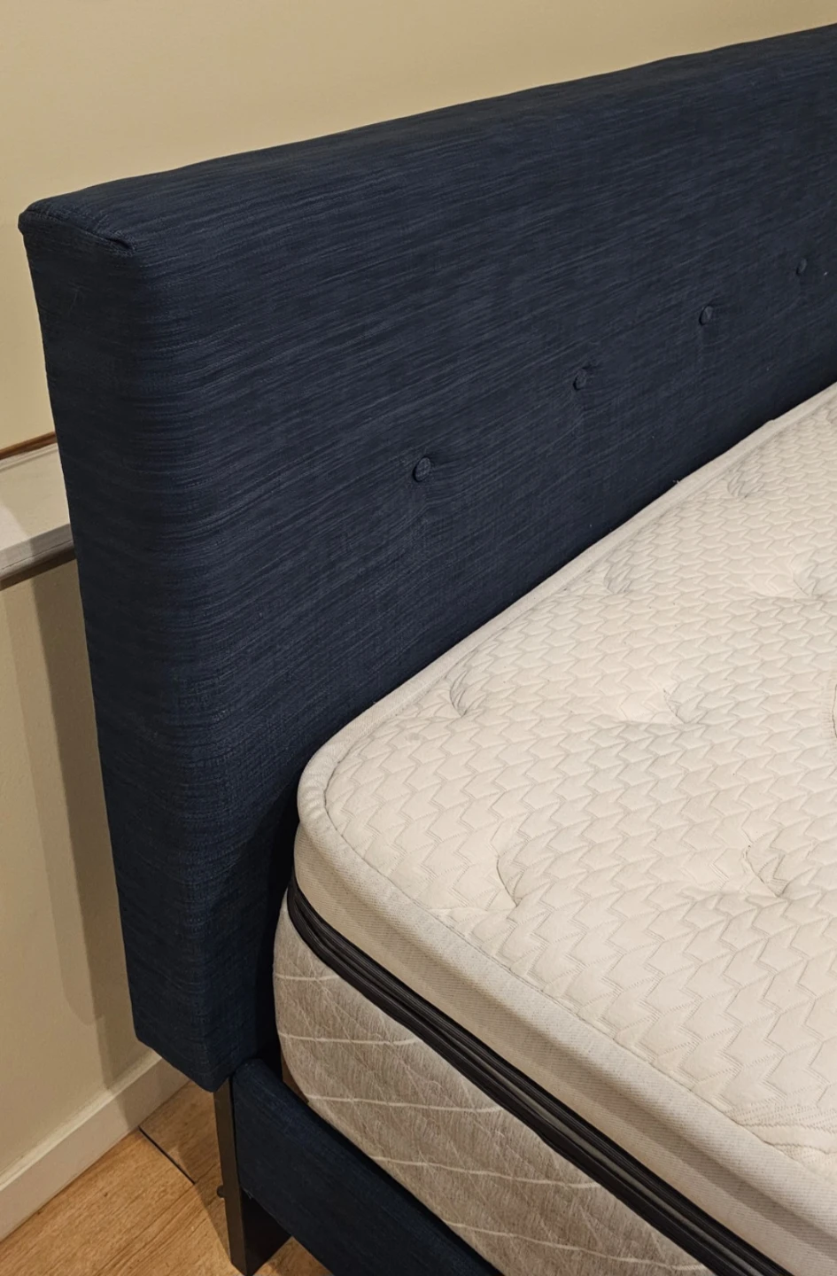 Complete King Bed - Kingsdown Ivory - photo 2