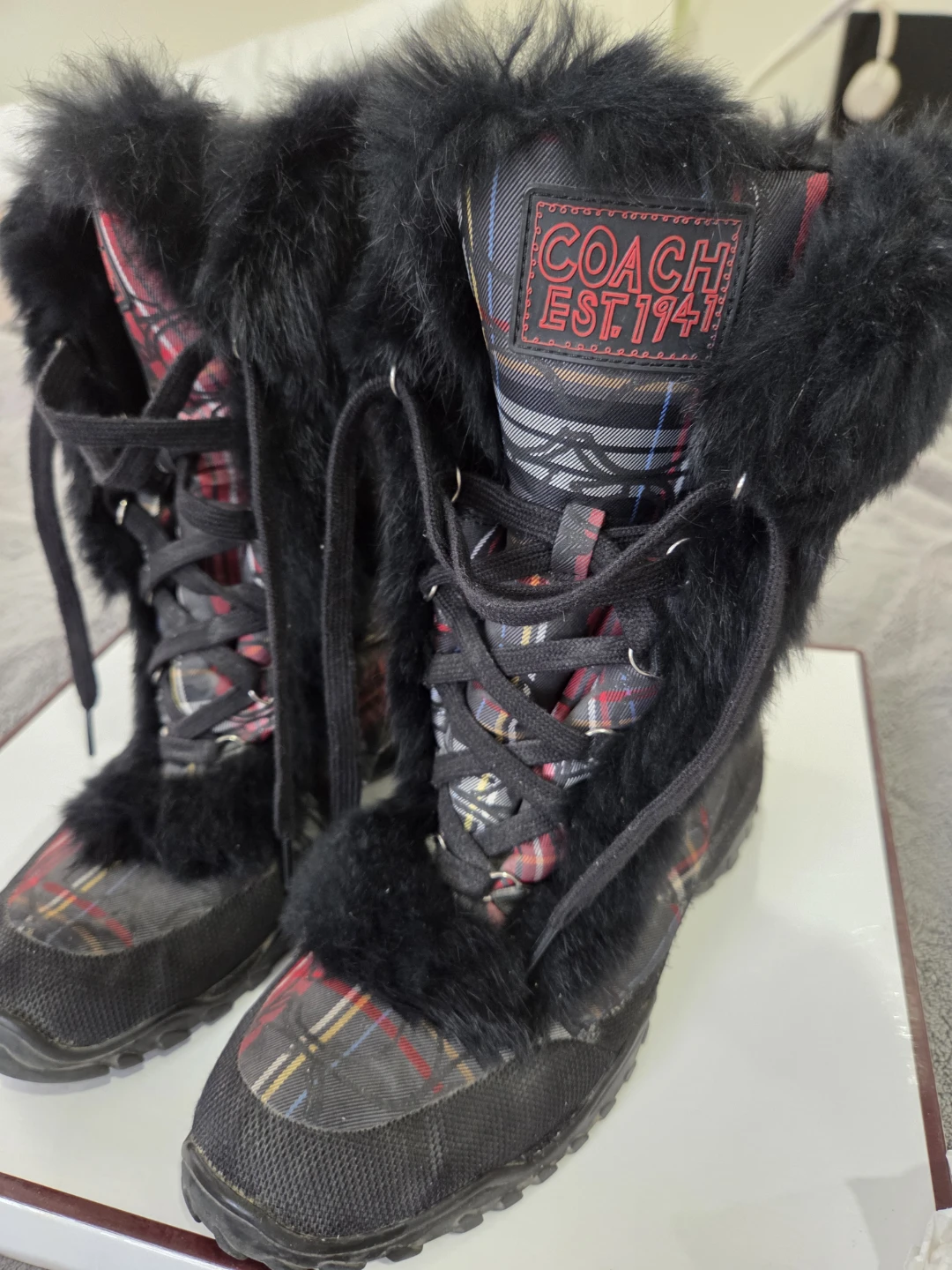 Coach  Gennie Q522 Rabbit fur trim Winter Boots size 7.5 - photo 2