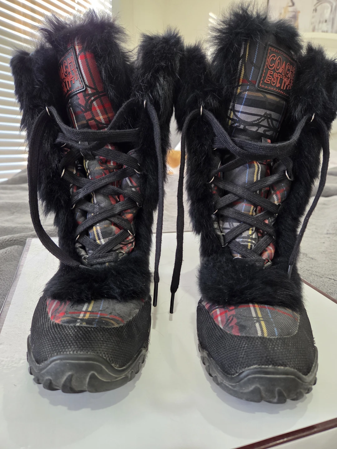 Coach  Gennie Q522 Rabbit fur trim Winter Boots size 7.5 - photo 3