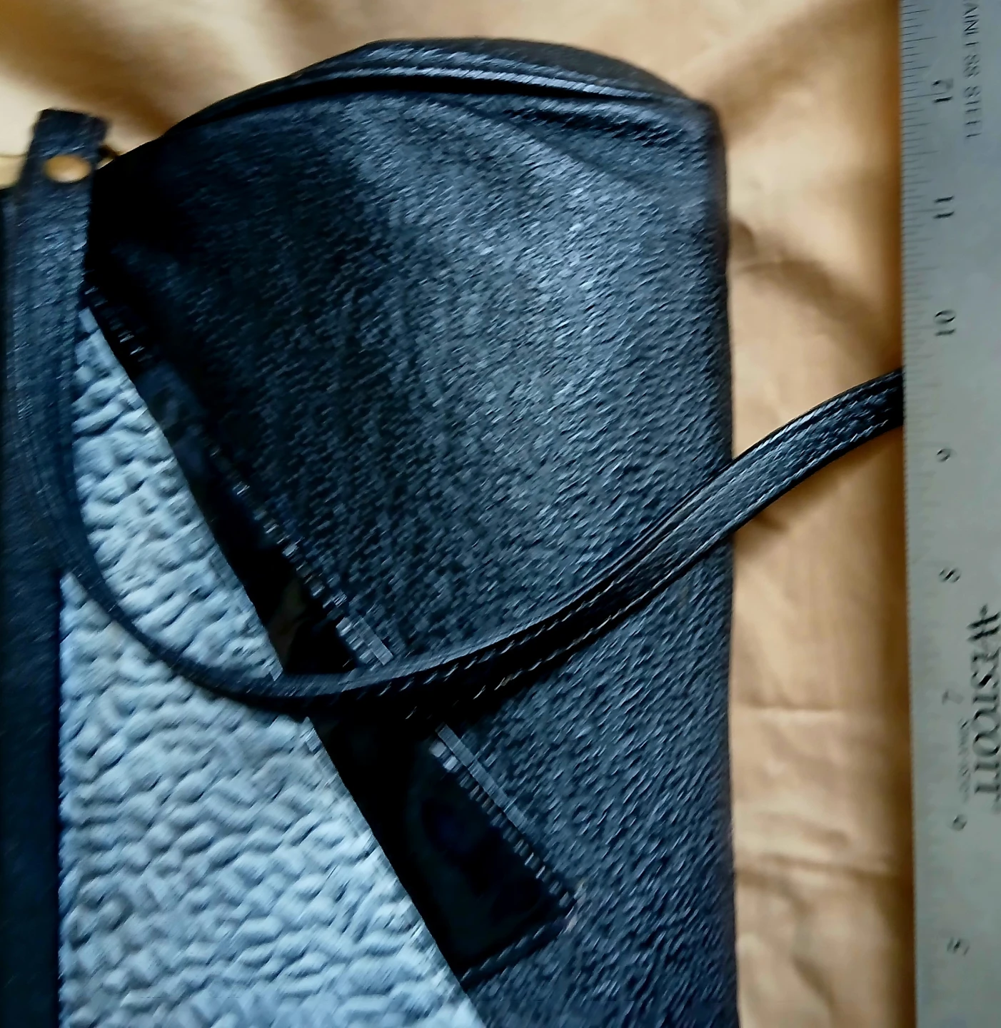 Vintage Black Textured Shoulder Bag - photo 4