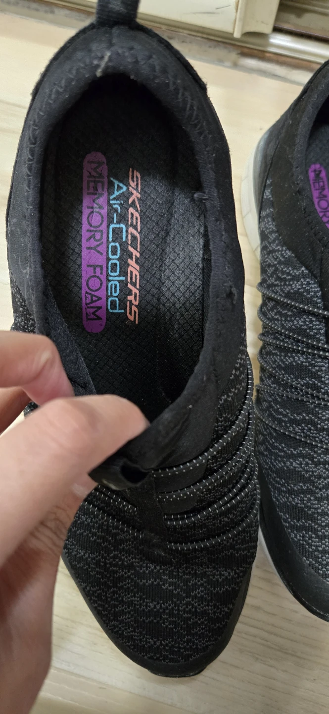 Skechers Air-Cooled Memory Foam Sneakers, US 8.5 - photo 2