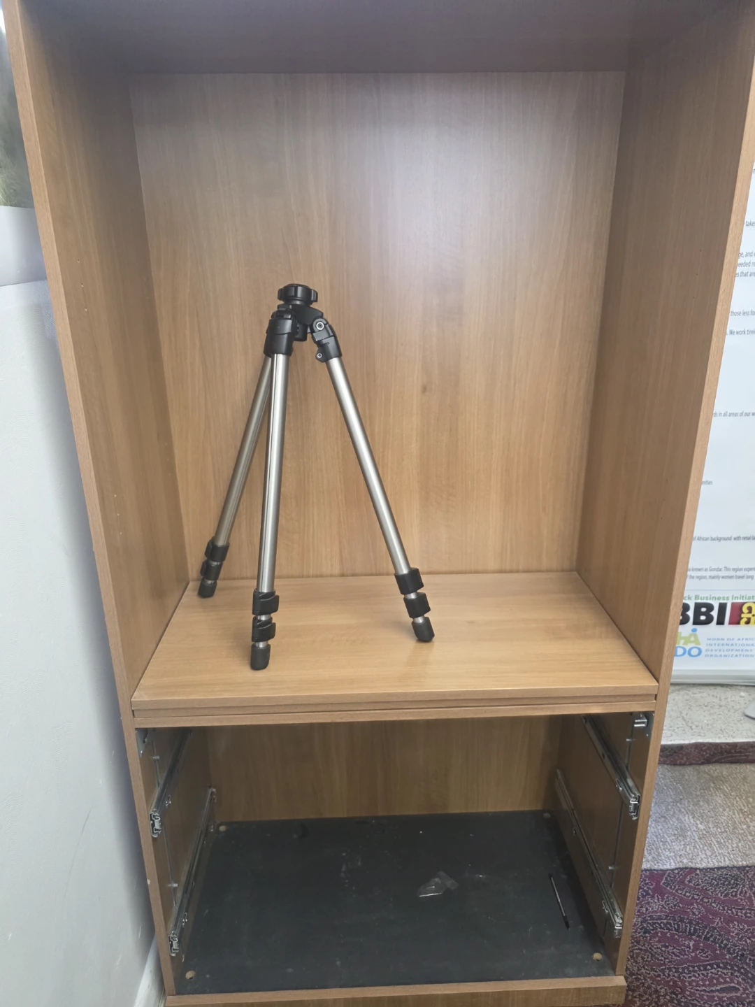 Book shelves - photo 4