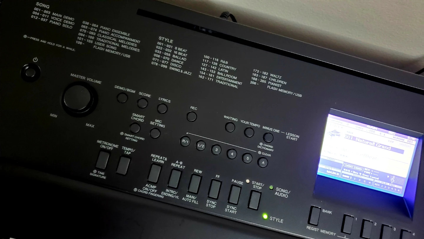 Yamaha DGX-660 Digital Piano pick-up in scarborough. - photo 2