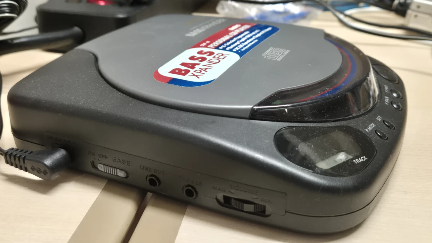 Sanyo CDP 41 portable cdp - photo 3