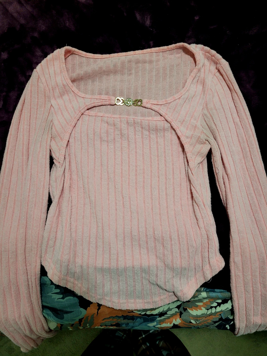 Pink Ribbed Cropped Top with Heart Clasp