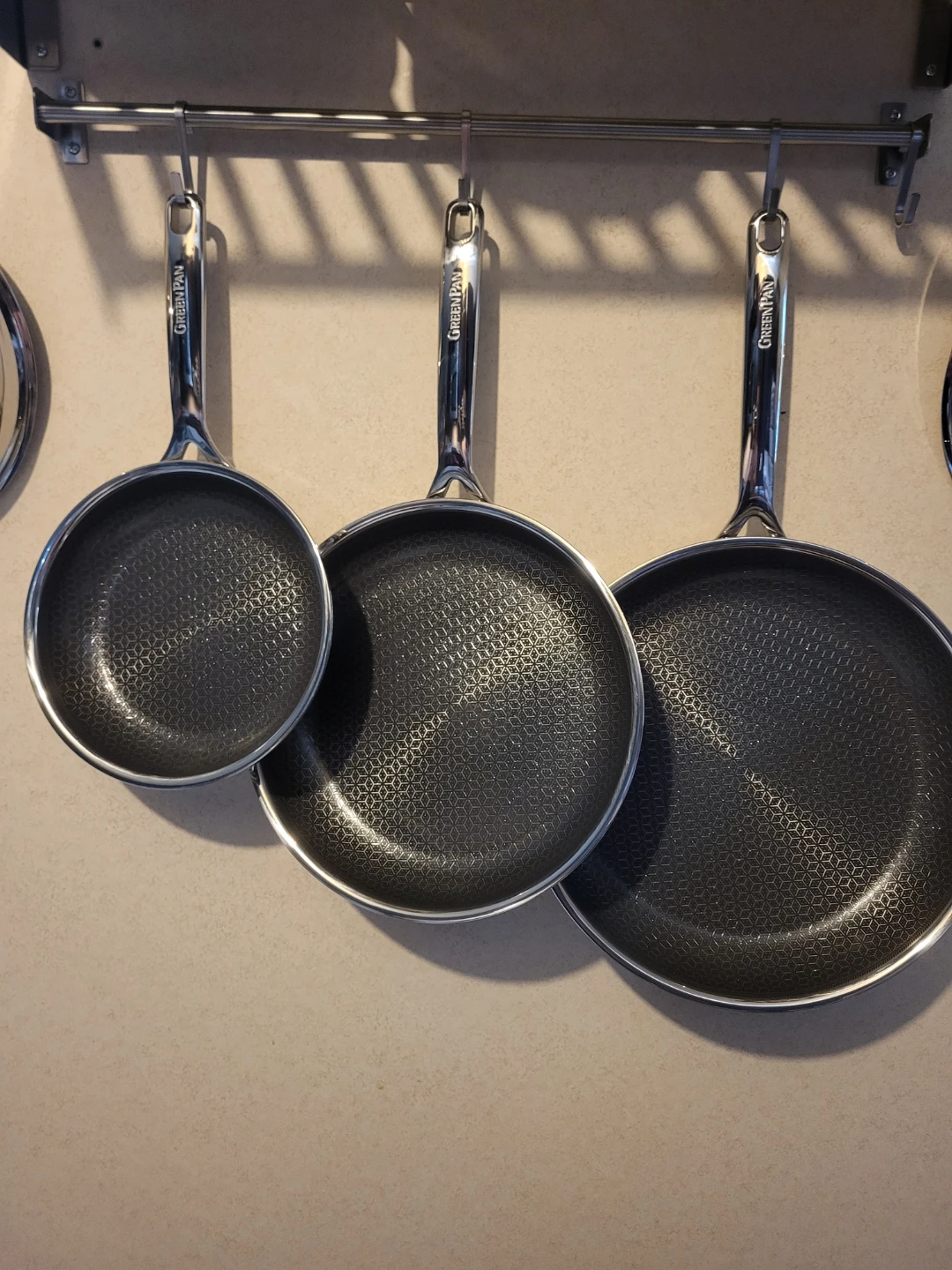 3 pans - photo 2