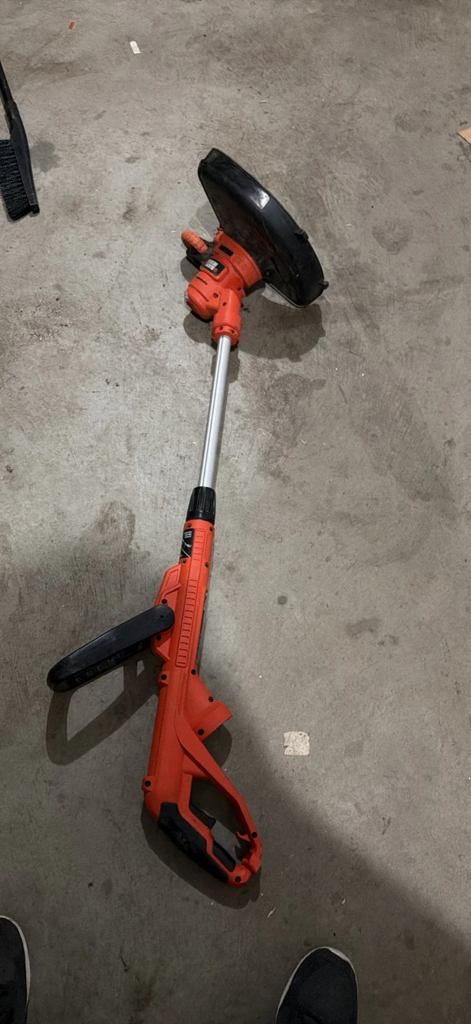 Black + Decker Grass Trimmer