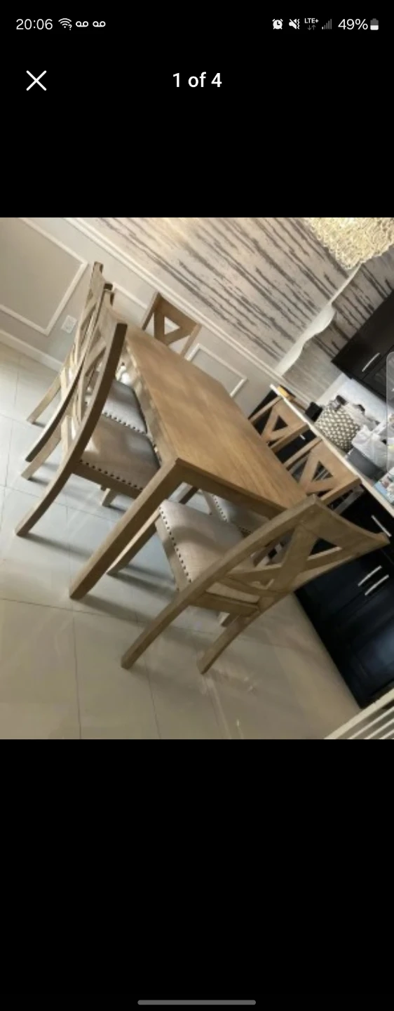 Caitbrook Dining Set
