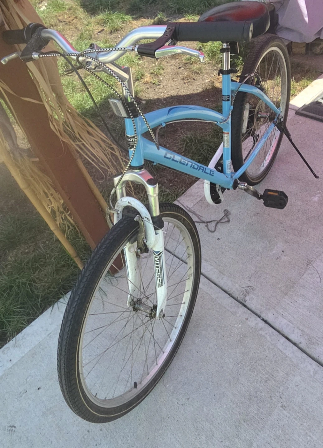 Blue Glendale Cruiser Bike