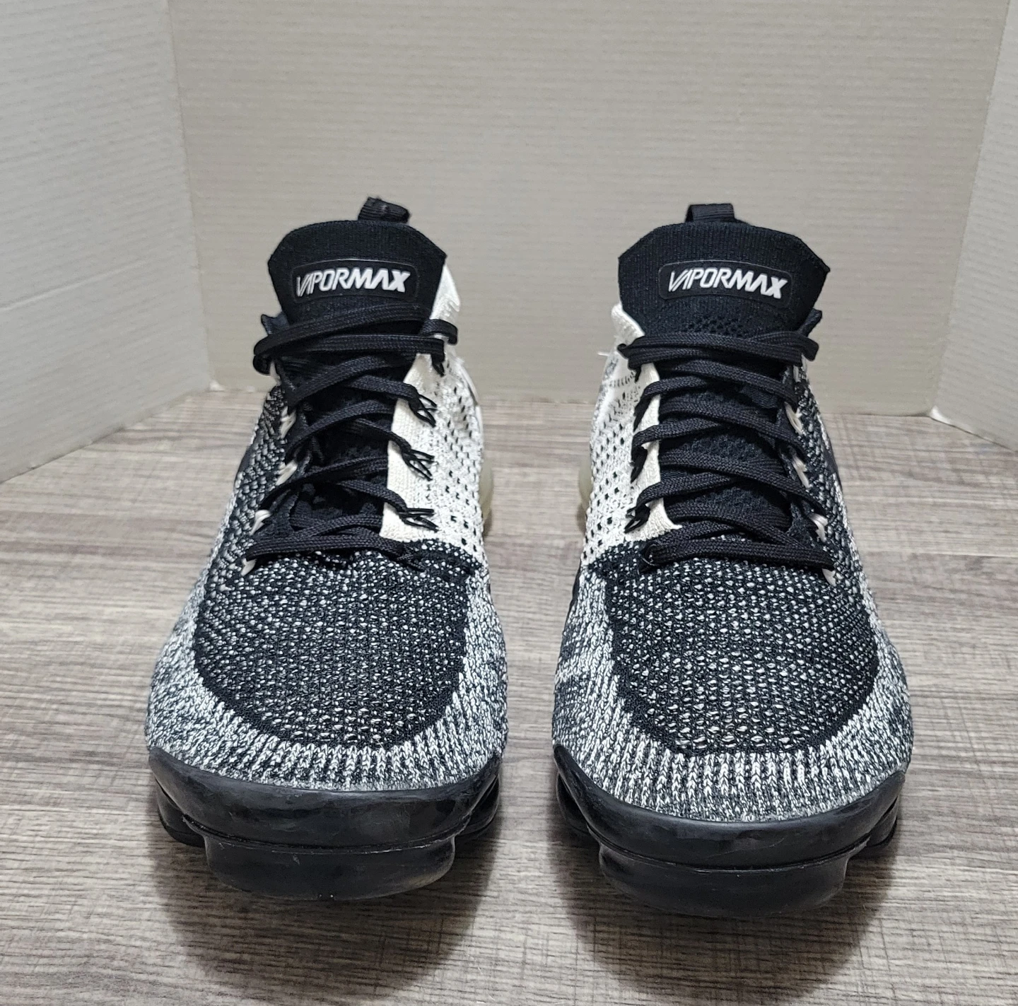 Nike Air VaporMax Flyknit 2 Black White Size 10 - photo 3