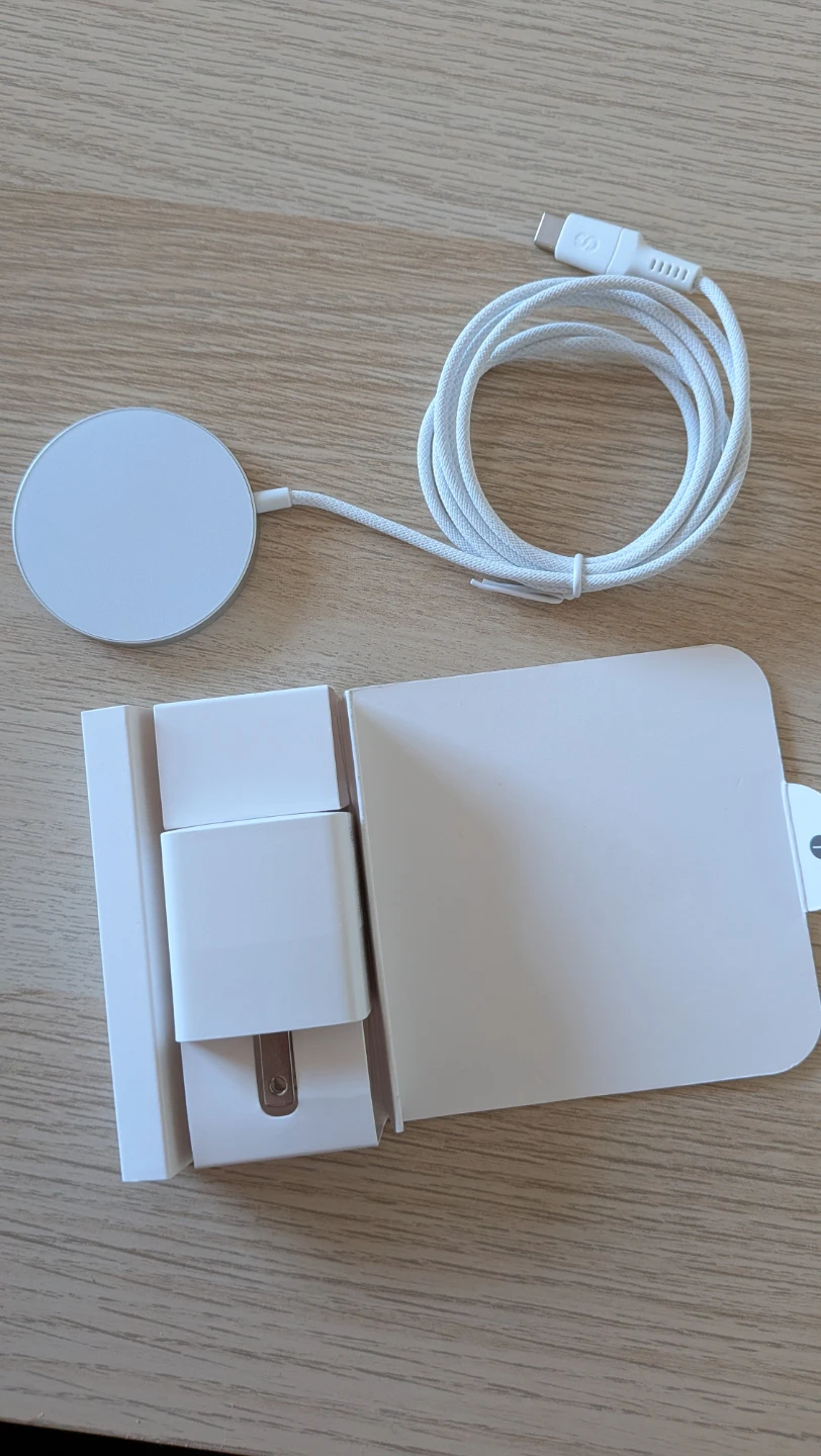 Logiix Charging Kit Mag 2-in-1 Fast Wireless Charger