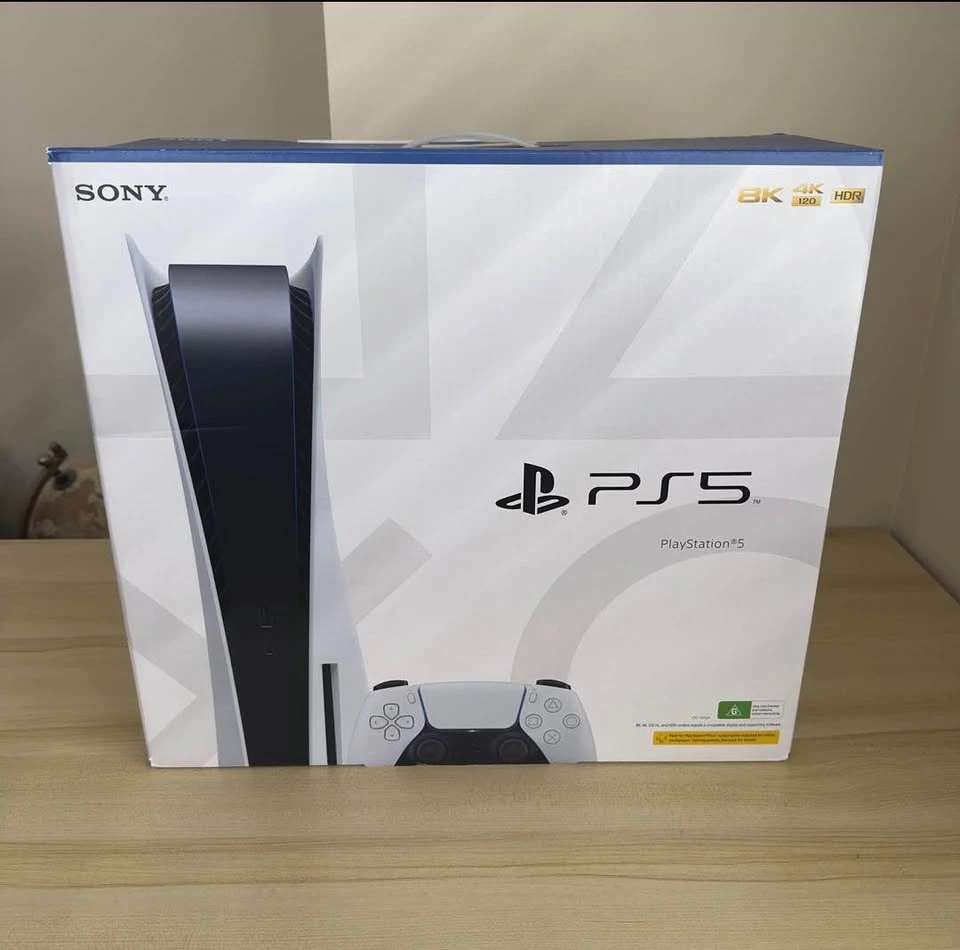 PS5 Disc Edition - photo 2