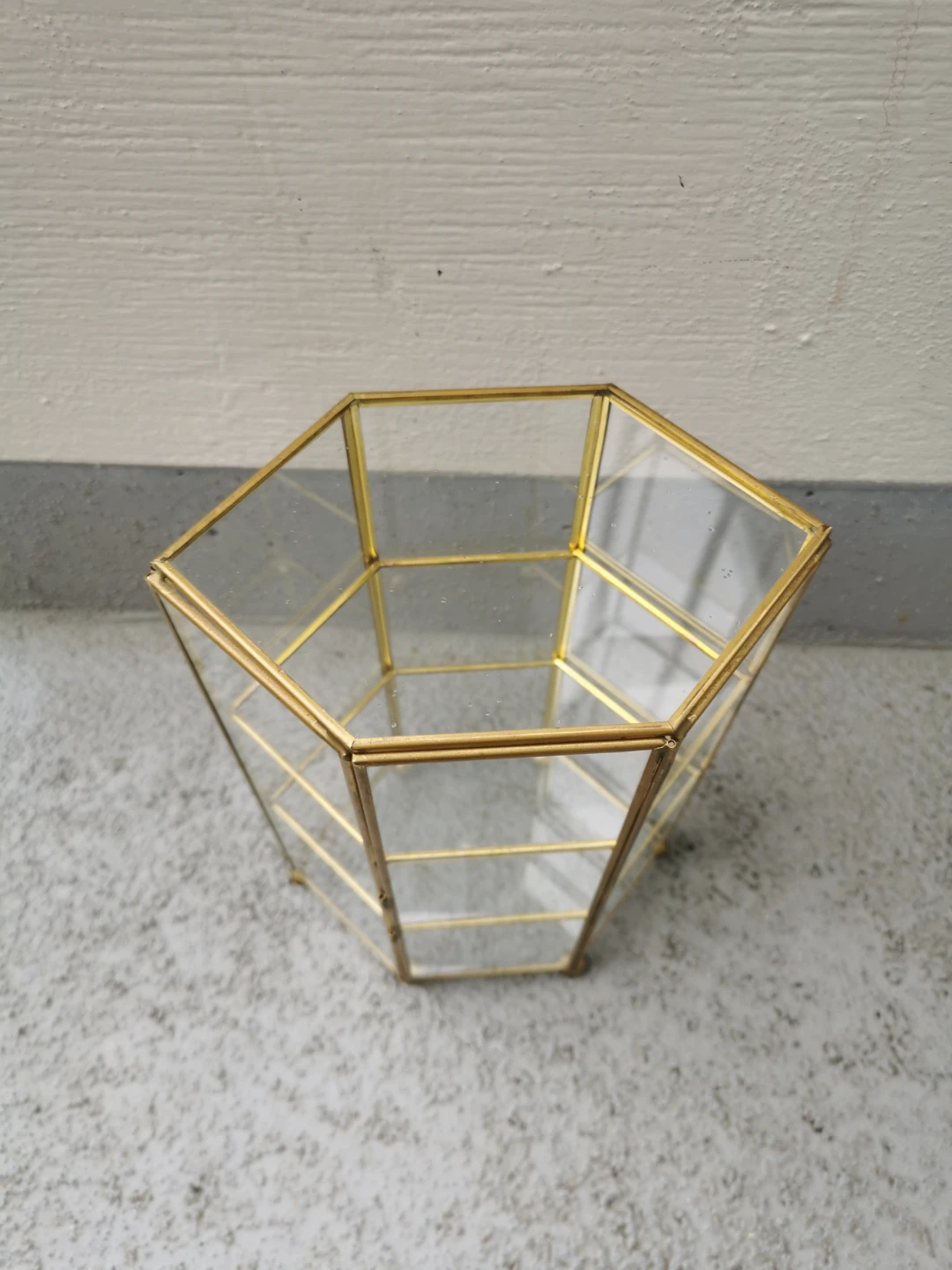 Vintage Brass & Glass 3-Tier Tabletop Curio Display Cabinet - photo 3
