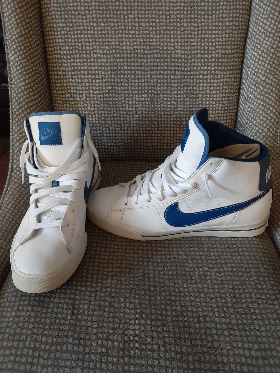 Nike High-Top Sneakers White and Blue - photo 3