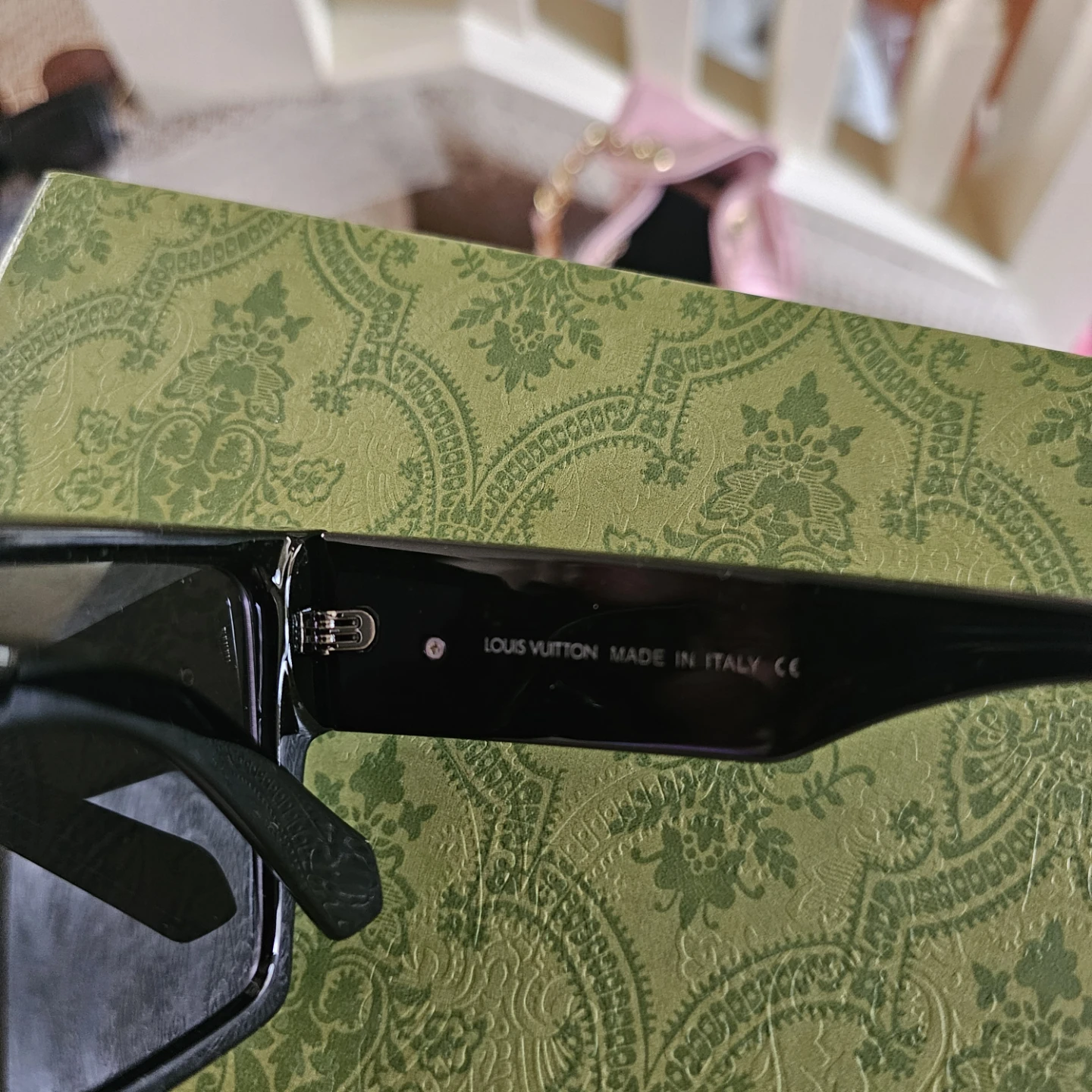 Louis Vuitton Sunglasses - photo 3
