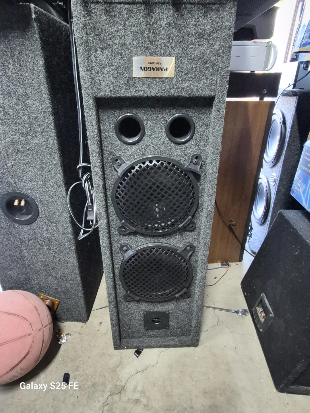 Paragon Pro Series Tower Speaker box (speakers not good)