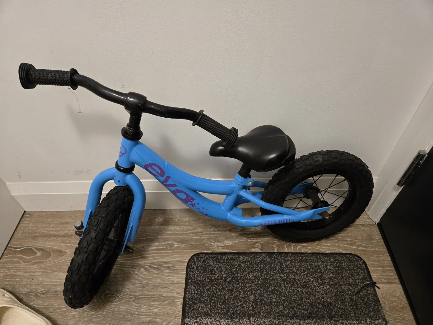Evo balance bike for kids