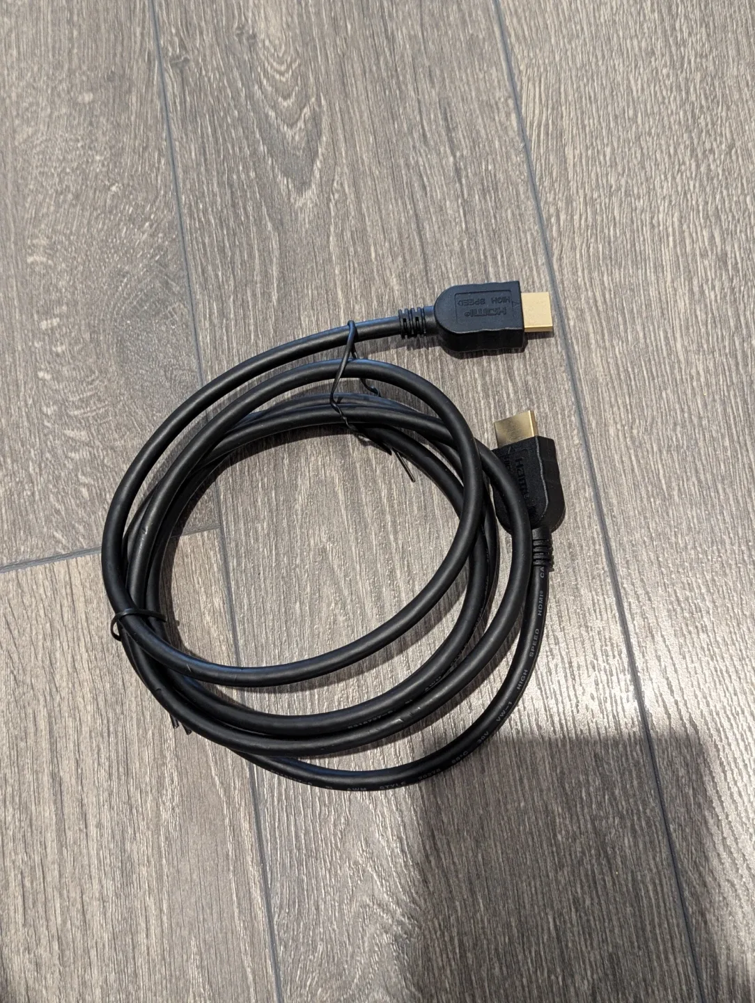 New HDMI Cable 6 feet long