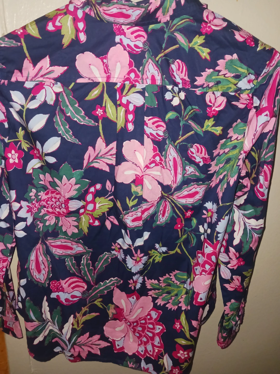 🏈 Talbots Petite Floral Button-Down Shirt - photo 3