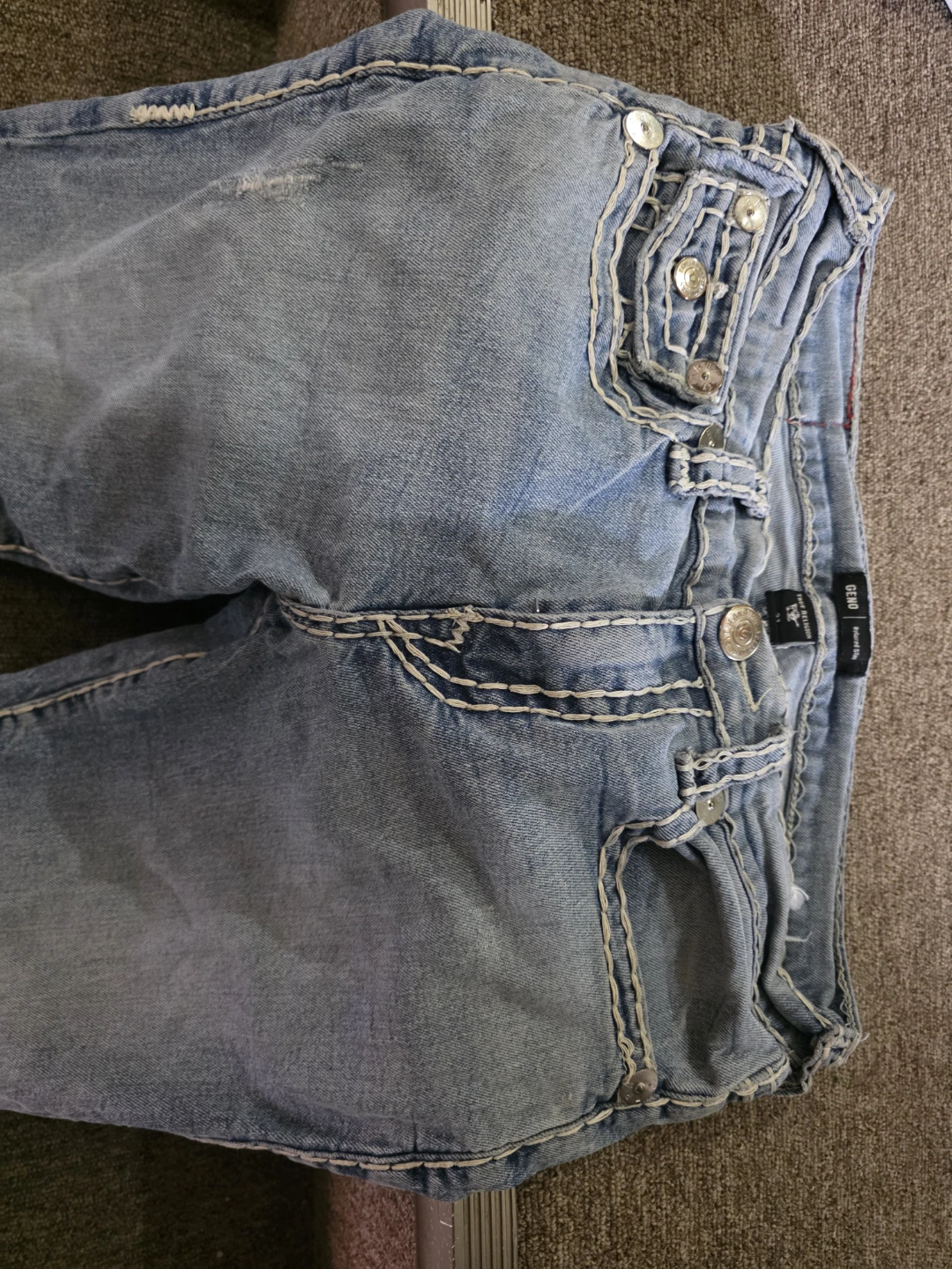 True Religion Geno Relaxed Slim Jeans Size 31 - photo 2
