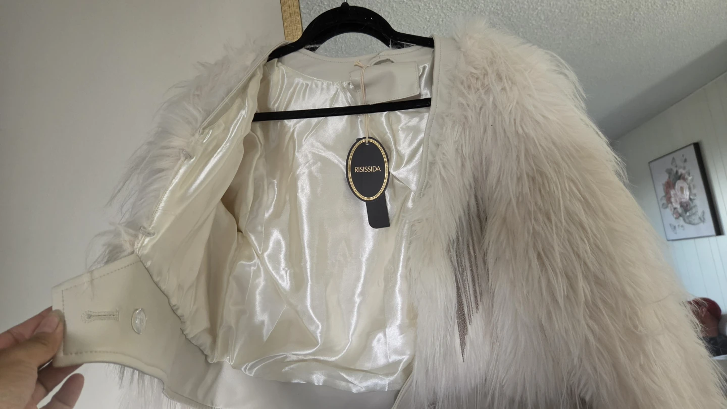 RISSSSIDA Off-White Faux Fur Jacket - photo 2