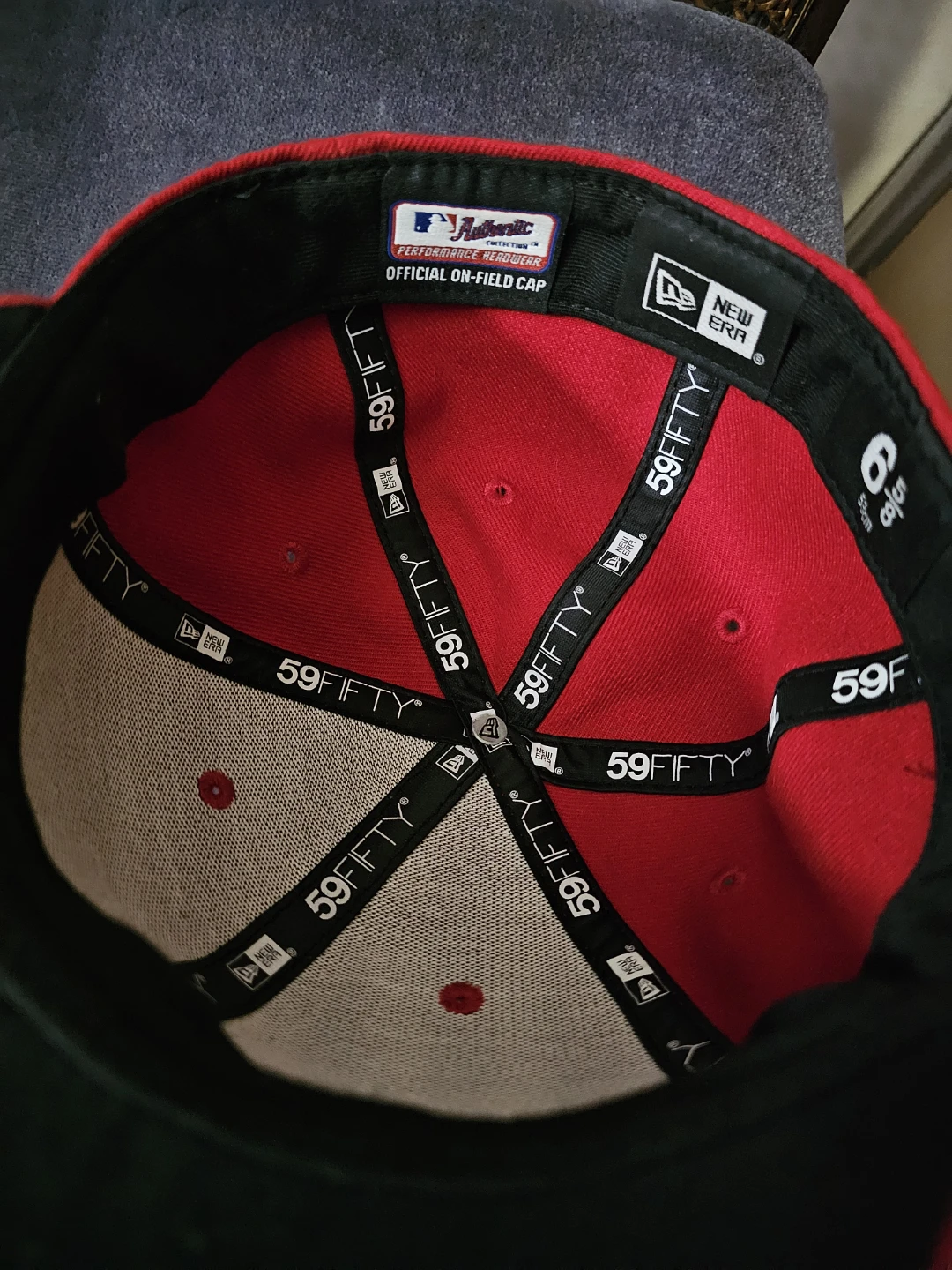 New Era 59FIFTY Red Maple Leaf Cap Size 6 7/8 - photo 3