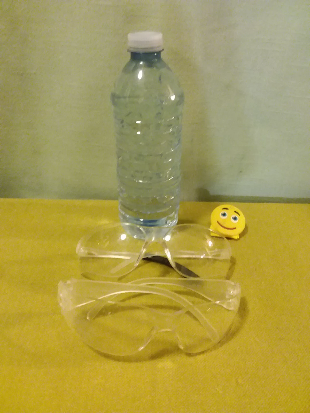 🏈 🆓 Clear Protective Safety Glasses