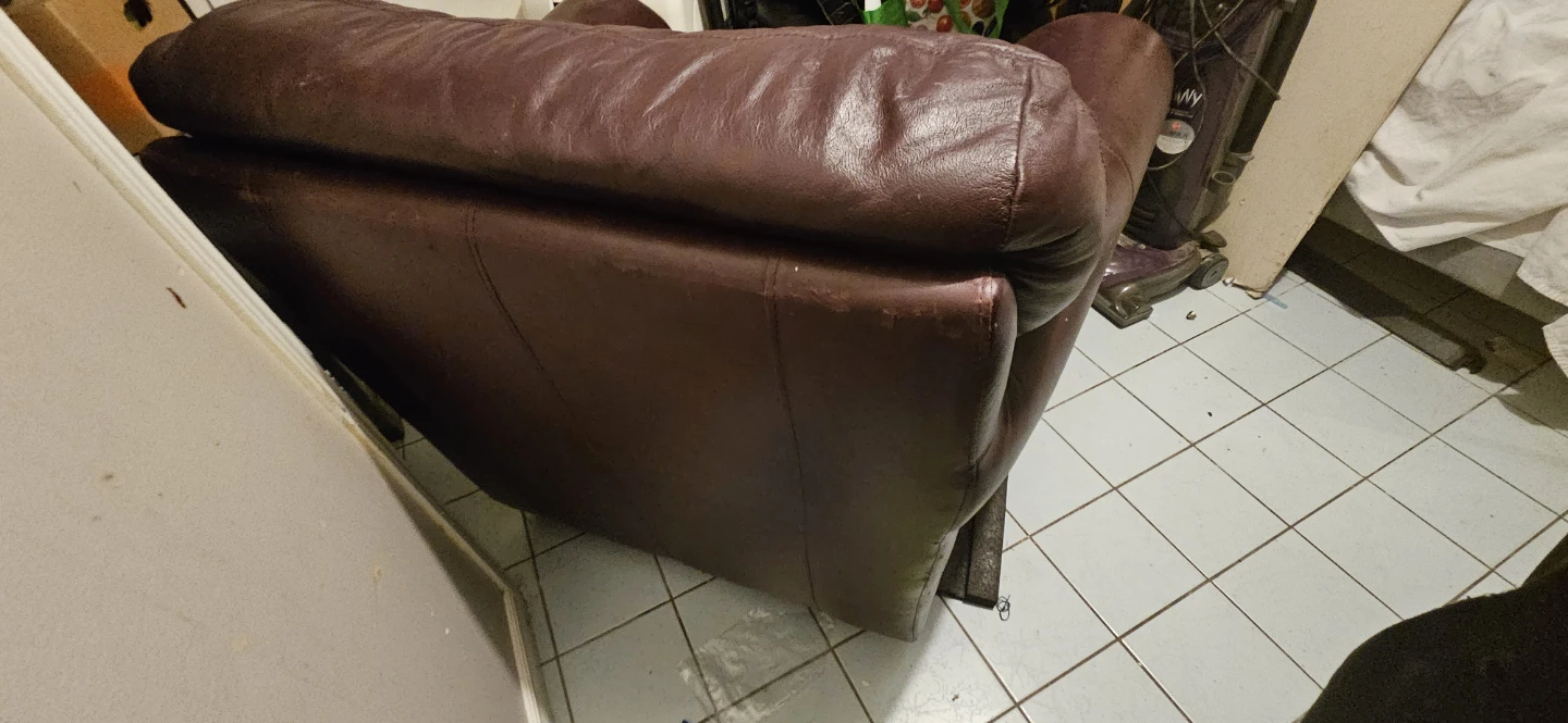 Dark Brown Leather Armchair🏈 - photo 3