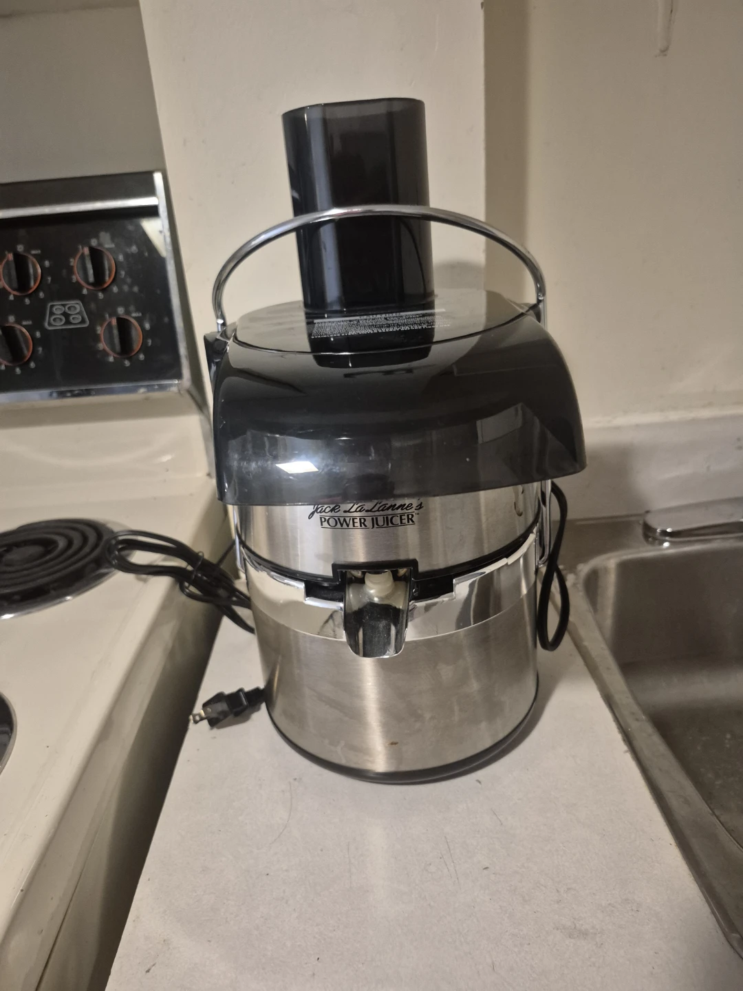 Jack LaLanne's Power Juicer - photo 2