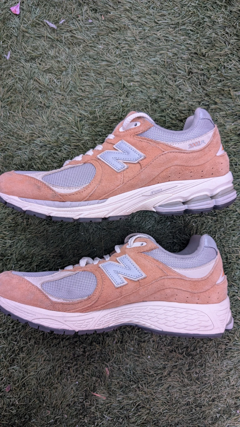 New Balance 2002R Men's 9.5