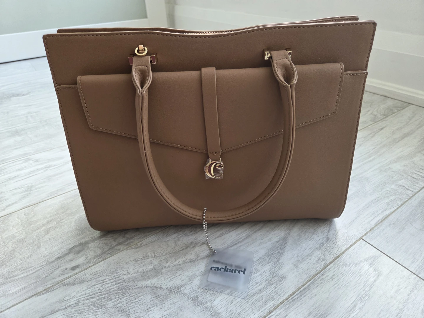 Cacharel Tan Handbag - photo 3