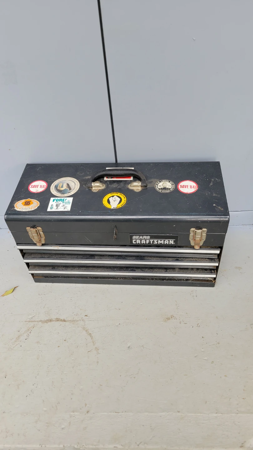 Sears Craftsman Metal Toolbox with Assorted Hardware - photo 2