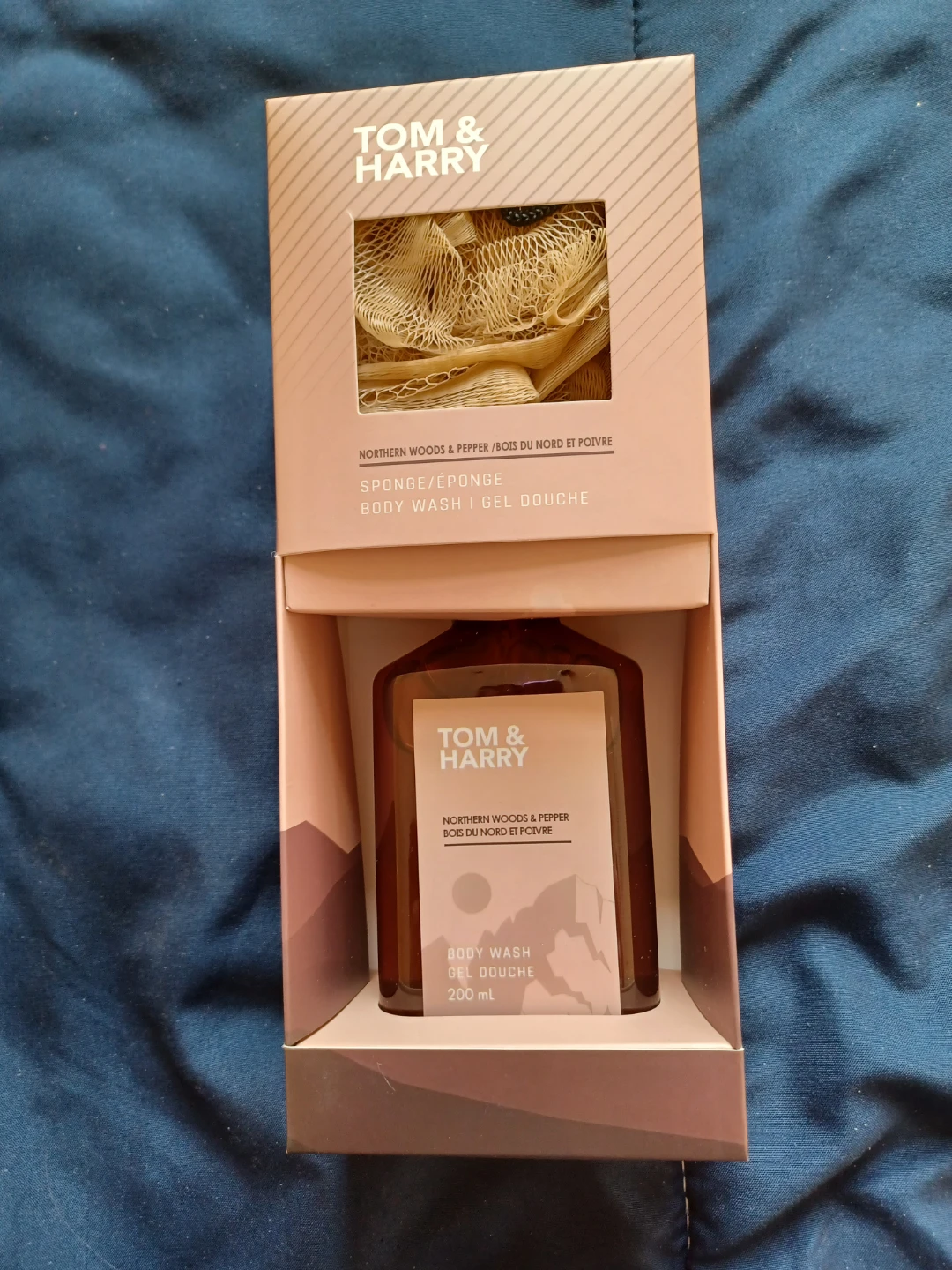 Tom & Harry Body Wash and Sponge Set