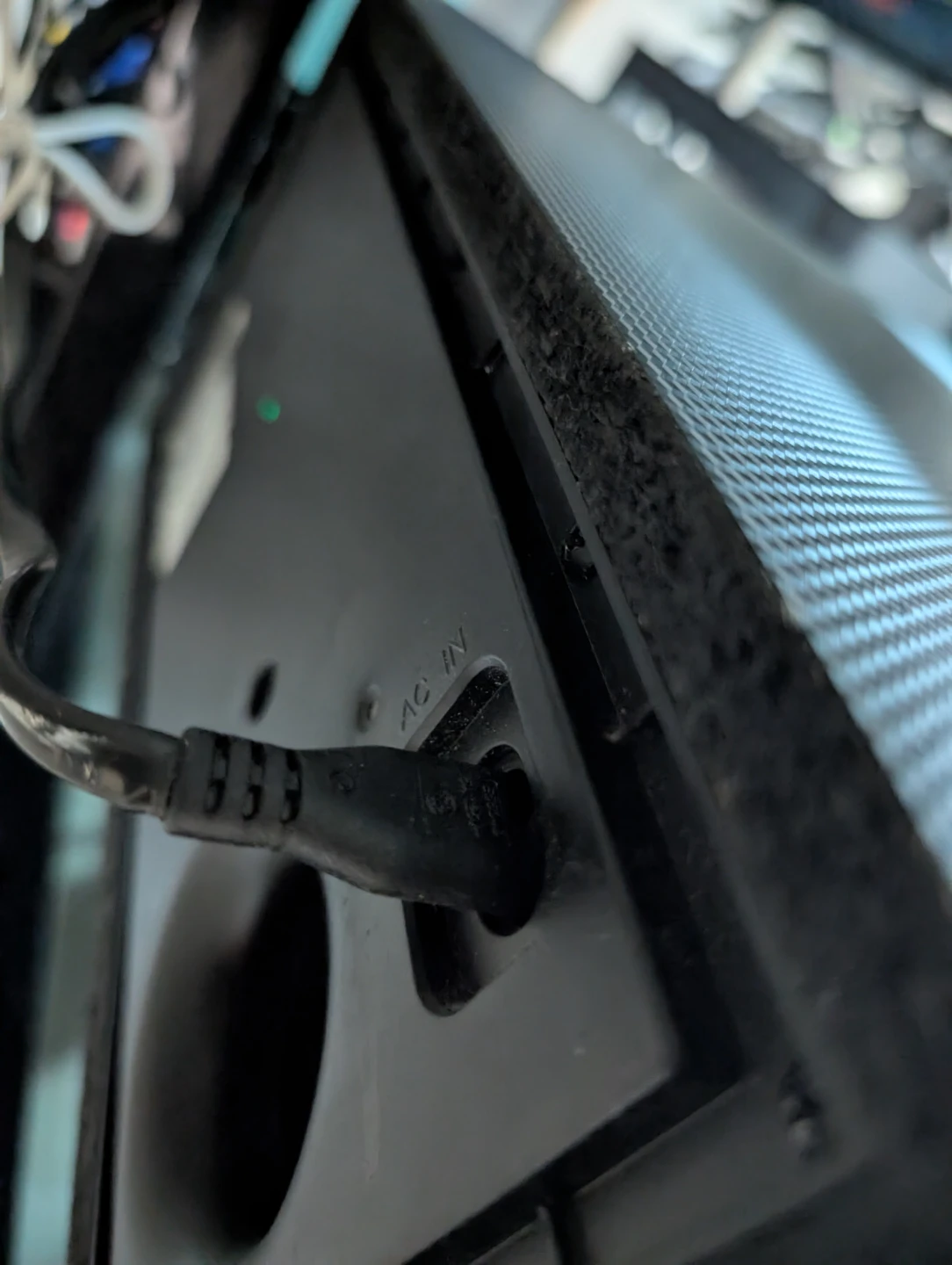 LG Sound Bar - photo 2