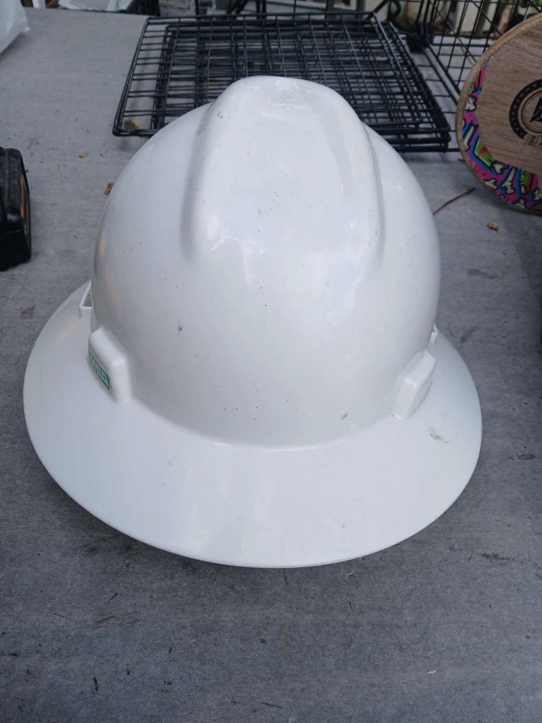 MSA V-Gard Hard Hat White - photo 3