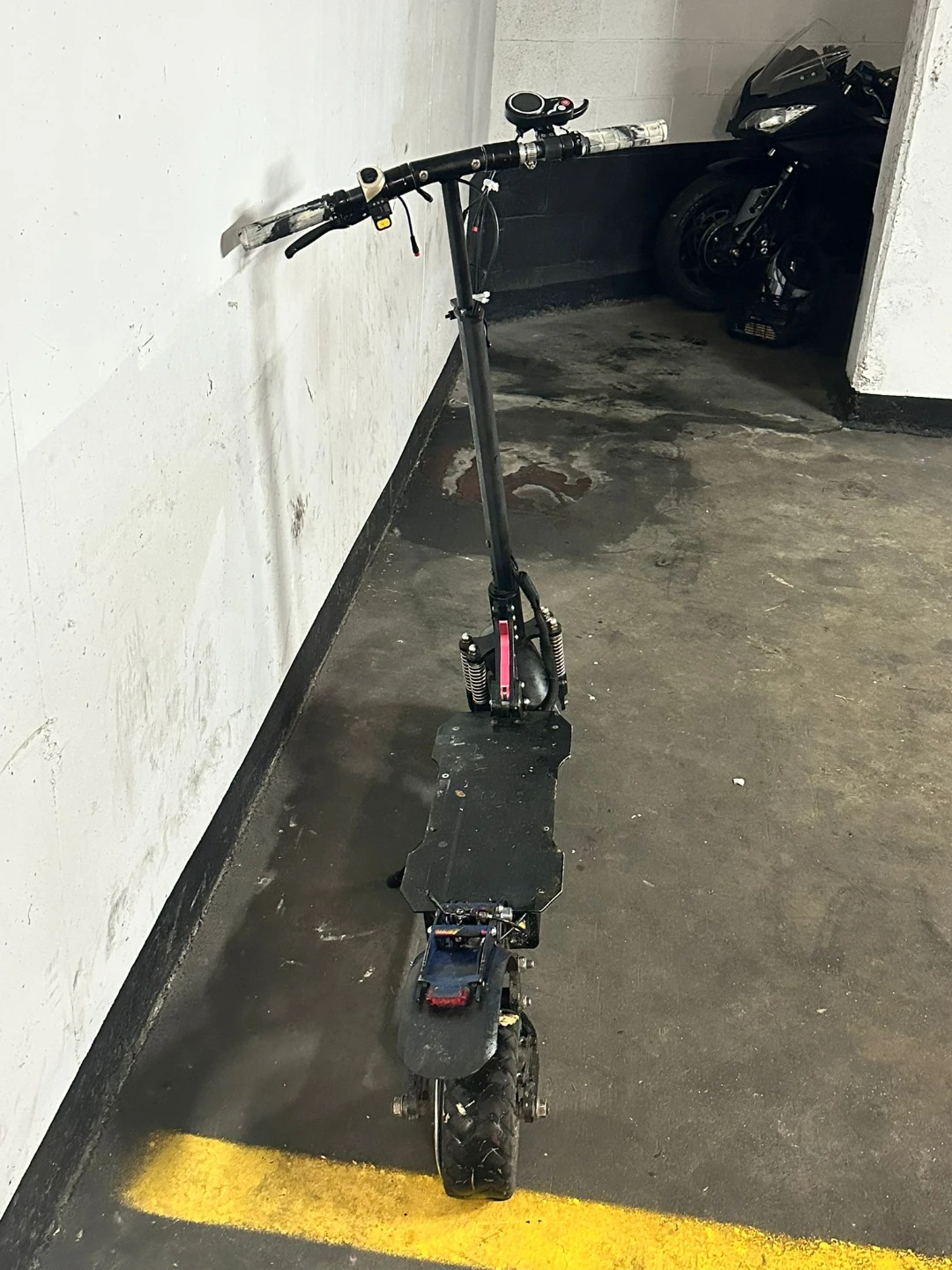 75kmh e scooter needs some work - photo 2