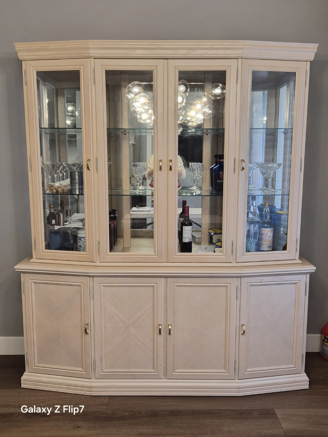 Light Wood Cabinet Hutch