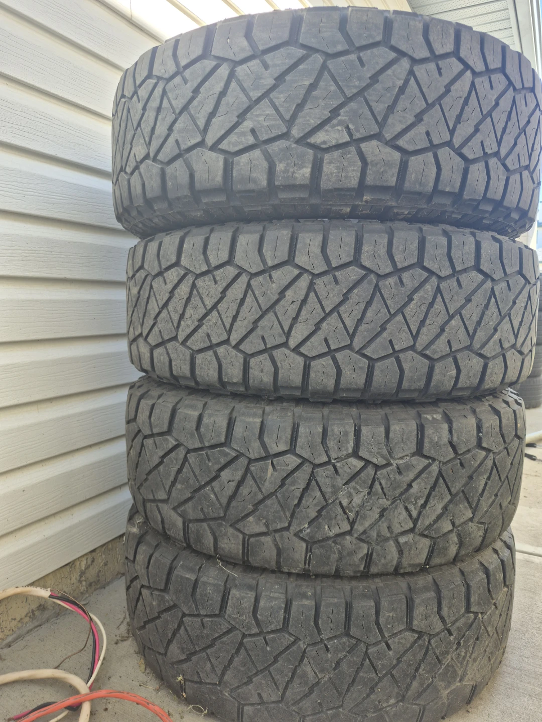 Lt285/70r18Set of 4 All-Terrain Tires - photo 5