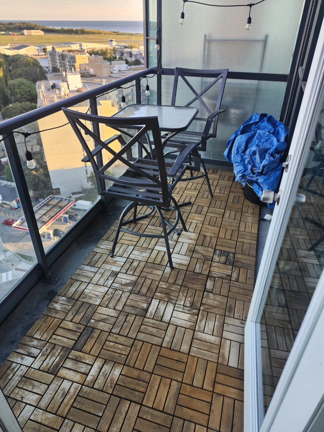 Balcony Chairs & Table & Floor tiles - photo 2