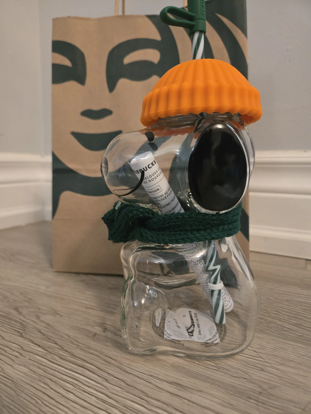 Starbucks Peanuts Snoopy Glass Cold Cup