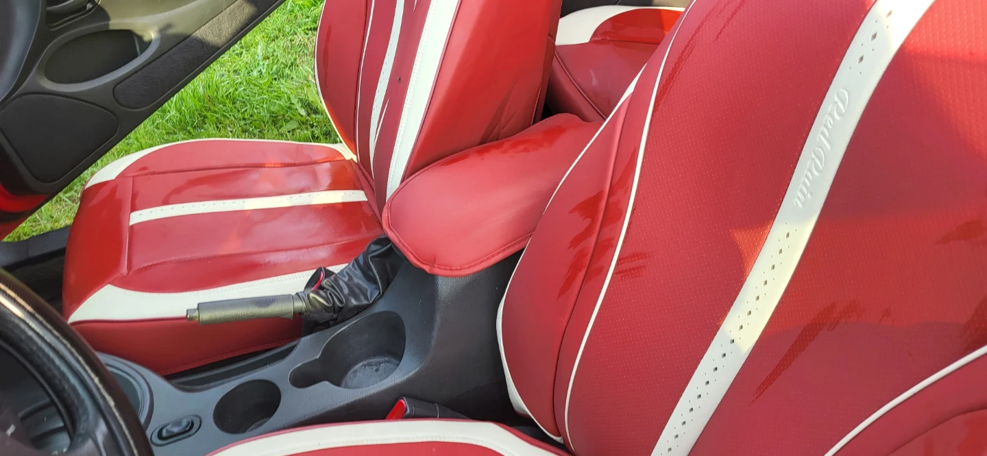Ford Mustang Convertible - photo 2