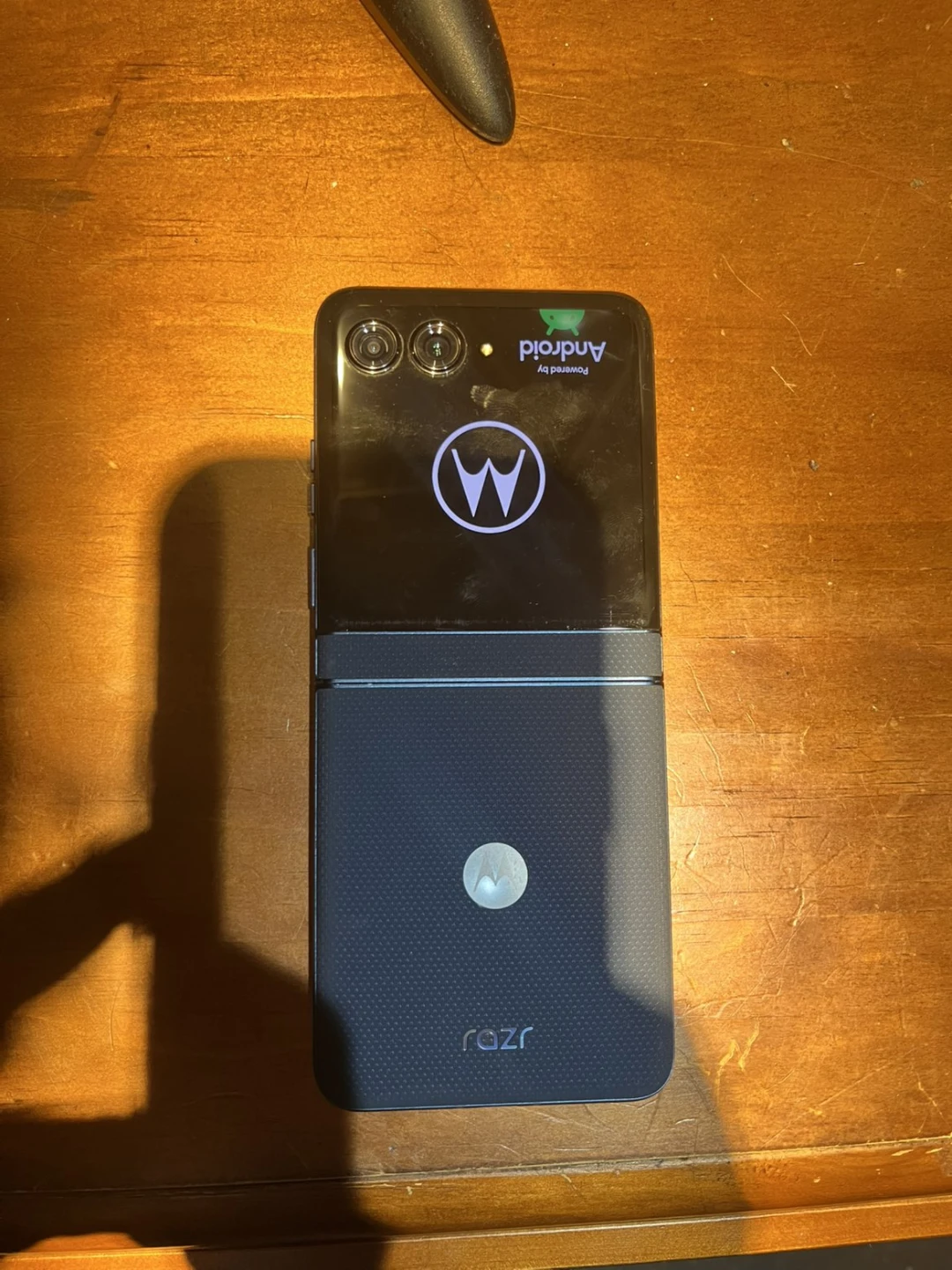 Motorola Razr Foldable Smartphone - photo 2