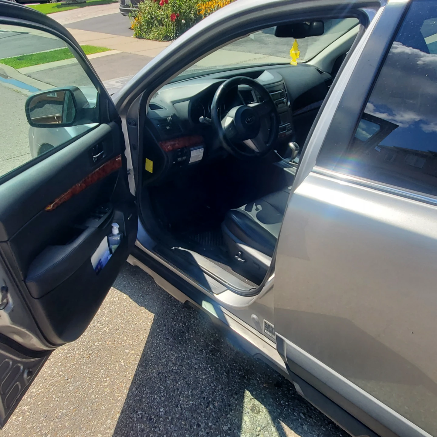 Silver Subaru Outback Wagon - photo 2